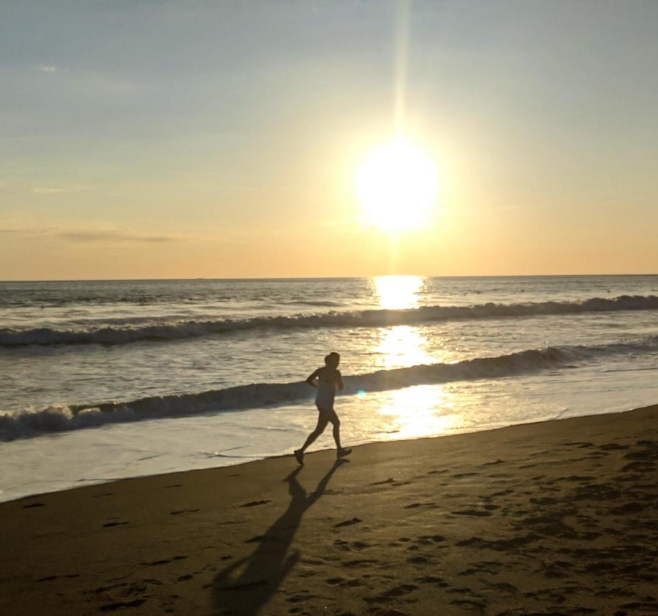 Surf Inn Hermosa Плая Ермоса Екстериор снимка
